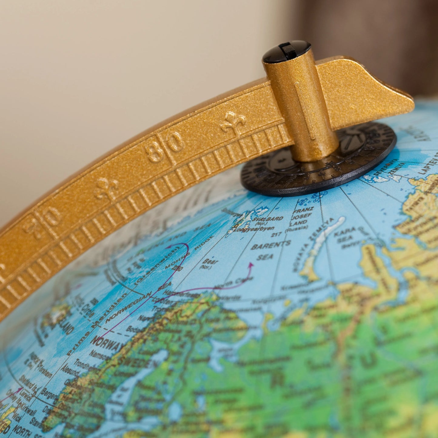 Replogle Livingston 12-inch Diam. Tabletop Globe