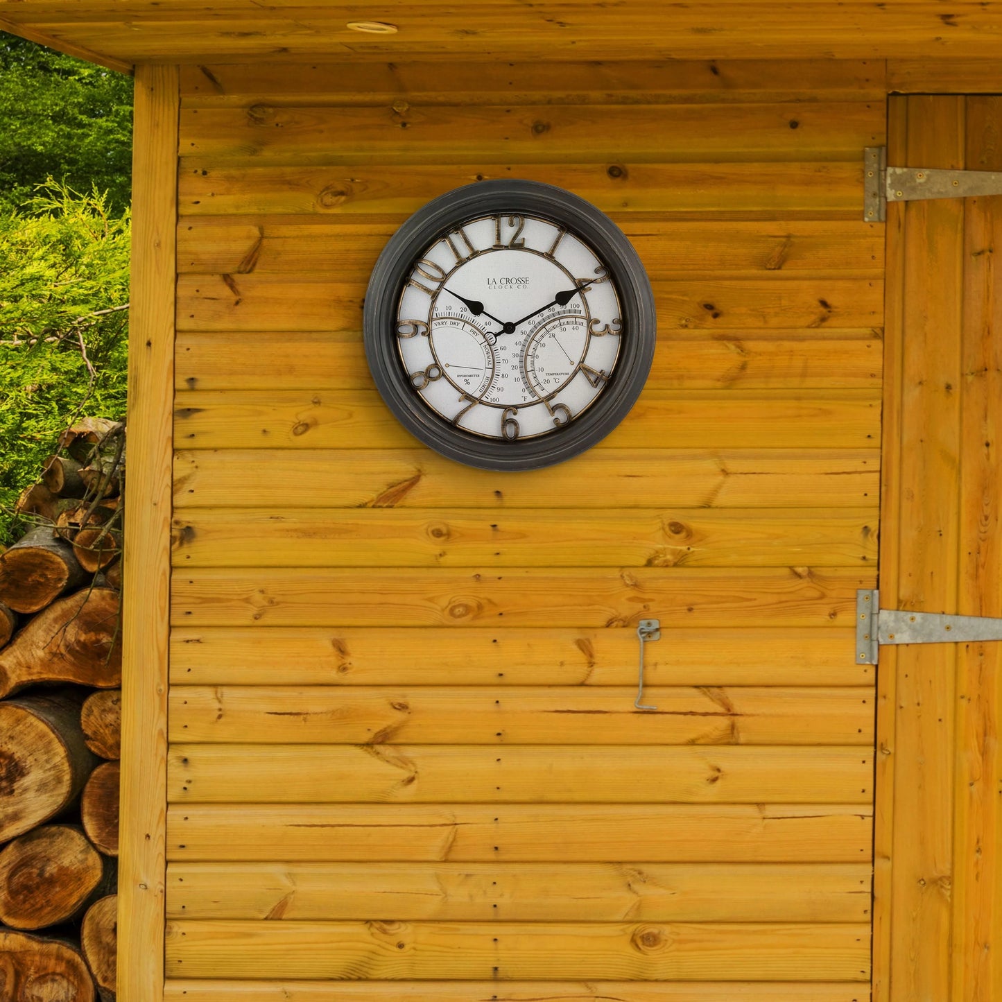 La Crosse 19.7-inch Outdoor Silent Sweeping Courtyard Bronze Quartz Analog Clock, 404-4450