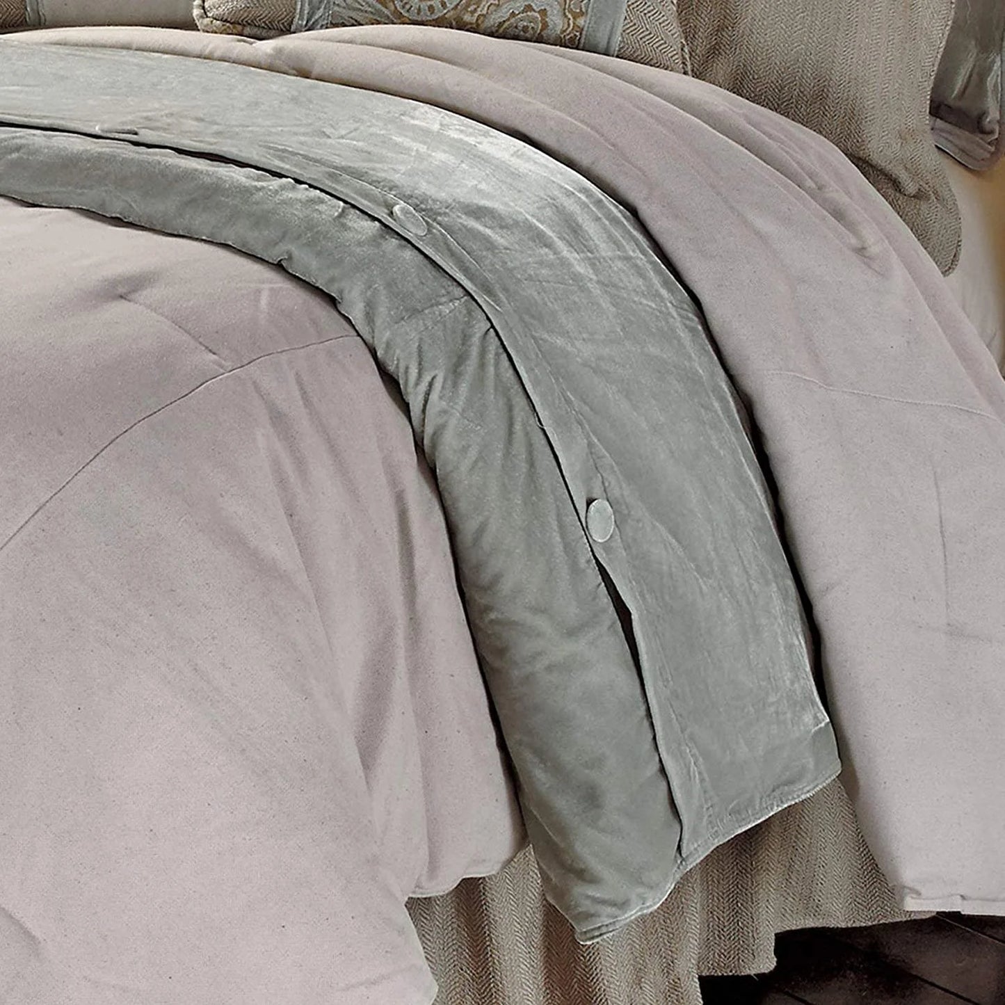 HiEnd Accents Arlington Velvet King Duvet Cover
