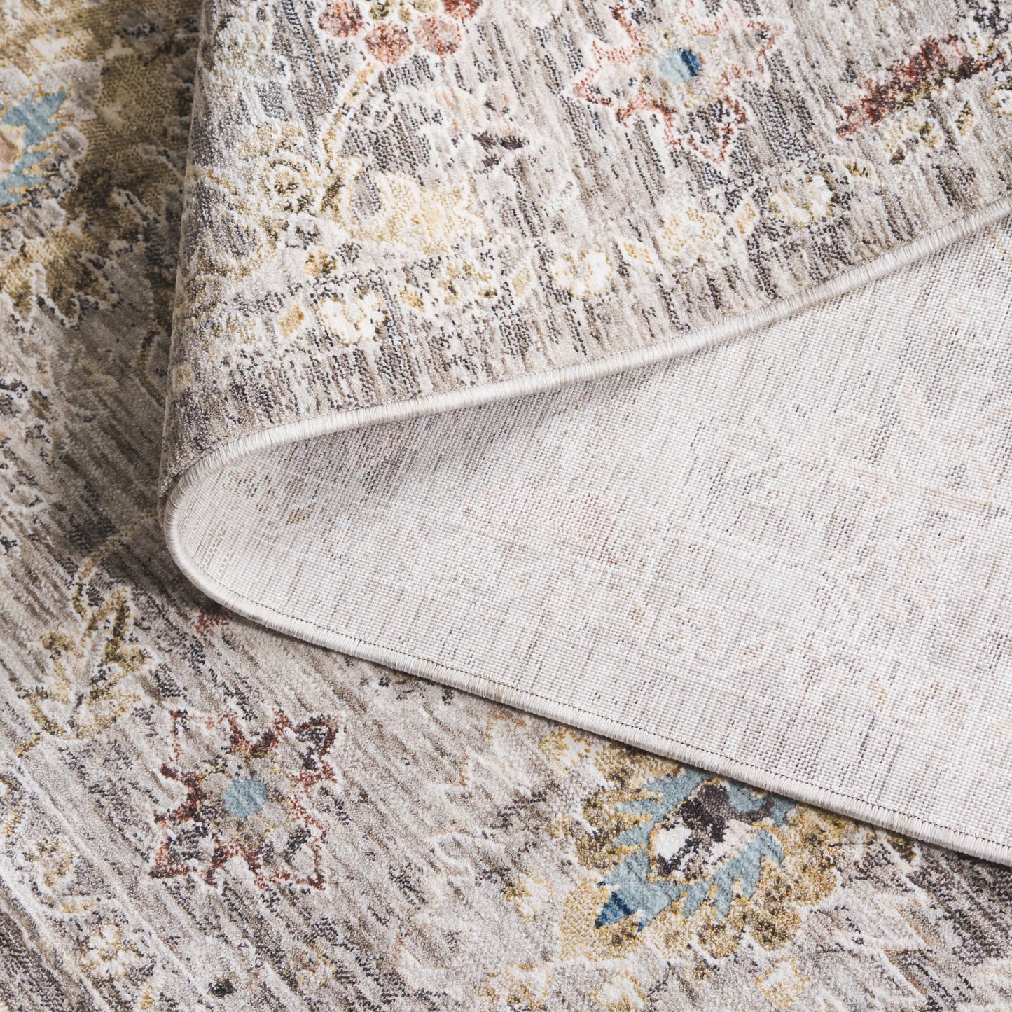 SAFAVIEH Autumn Freeman Floral Area Rug, Beige/Ivory Blue, 8' x 10'