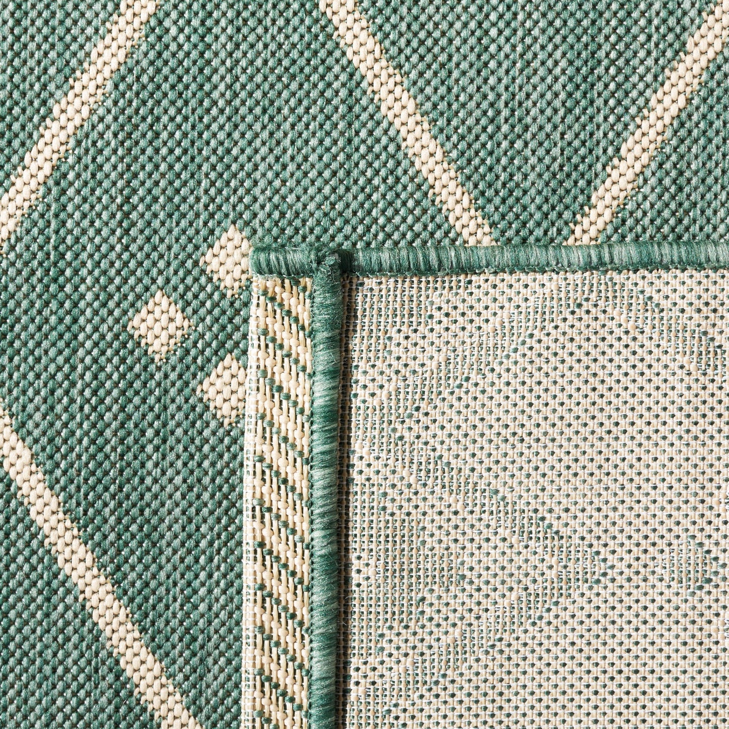 SAFAVIEH Courtyard Cori Bordered Indoor/Outdoor Area Rug, Dark Green/Beige, 9' x 12'