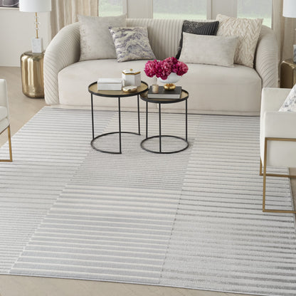Inspire Me! Home Dcor Brushstrokes Striped Beige Silver 5'3" x 7'3" Area Rug (5x7)