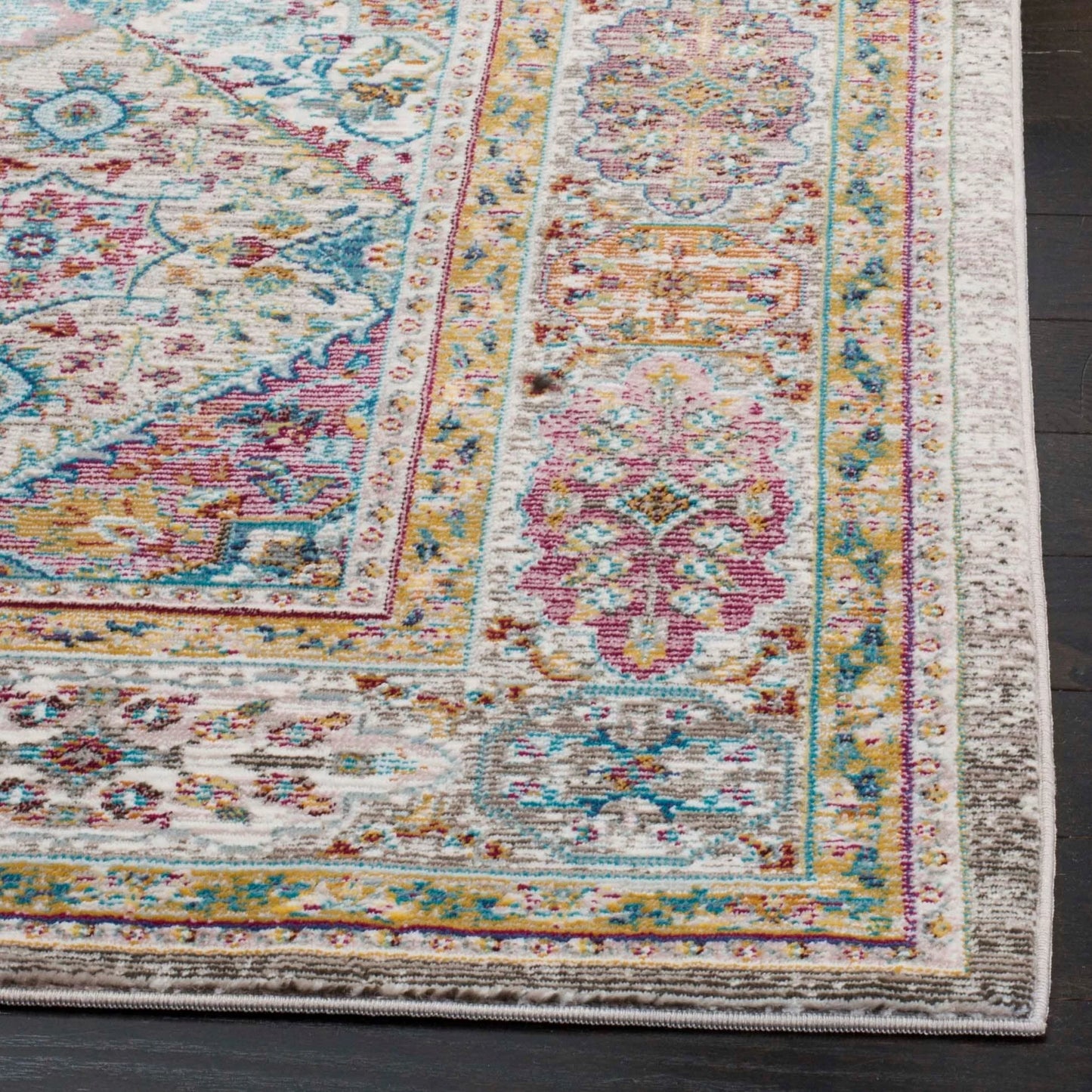 SAFAVIEH Aria Jarvis Traditional Area Rug, Cream/Multi, 5'1" x 7'6"