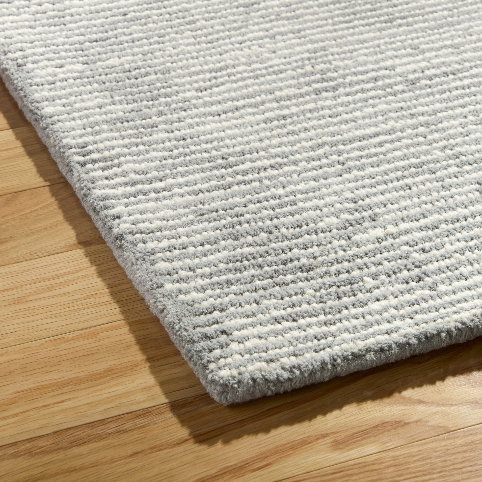 TOWN & COUNTRY LUXE Rita Ribbed Textured Hand Tufted 100% Wool Area Rug, Grey/Blue/Ivory, 5'x7'