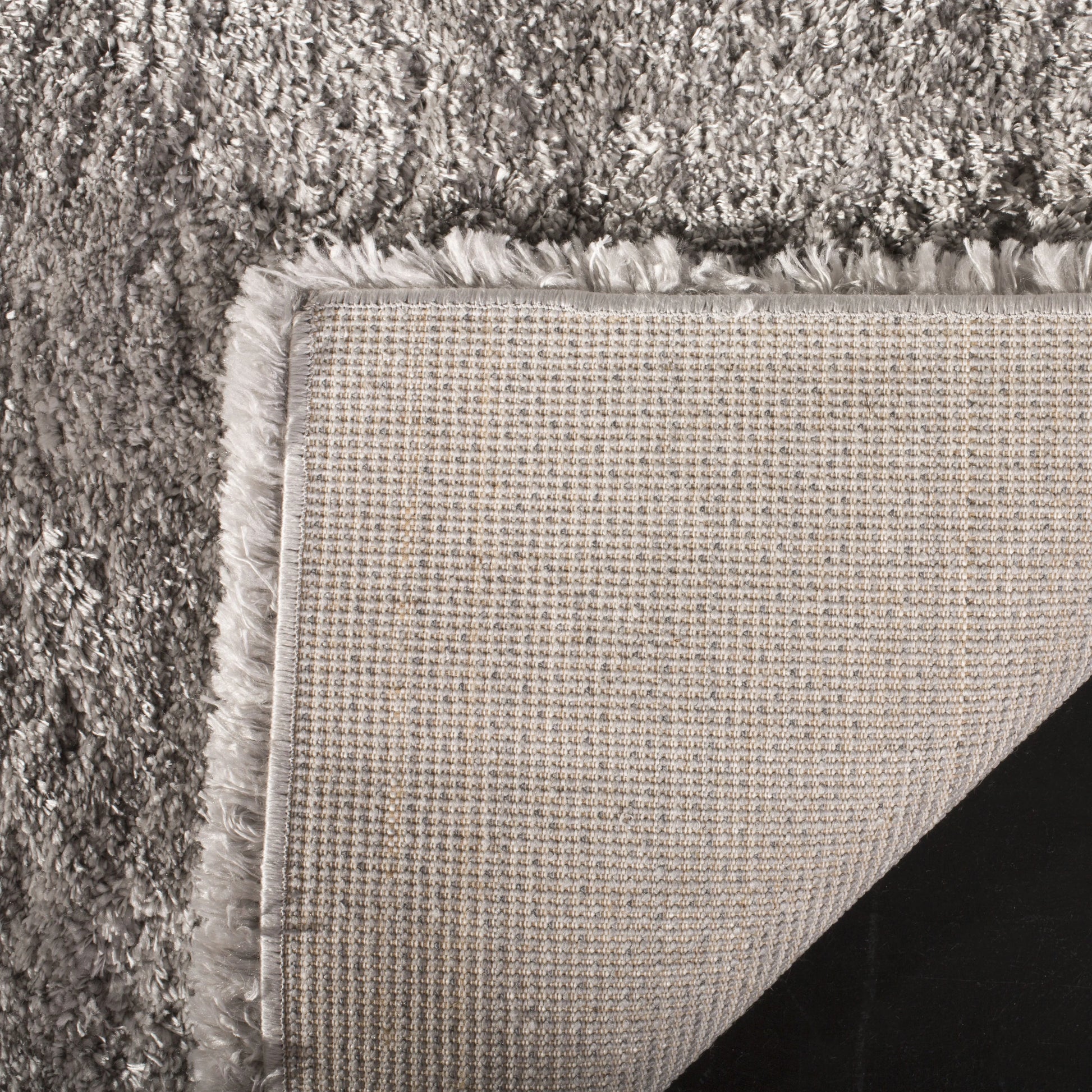 SAFAVIEH Royal Hartley Solid Plush Shag Area Rug, Silver, 6'7" x 6'7" Square