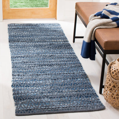 SAFAVIEH Montauk Zahara Geometric Area Rug, Blue, 8' x 10'