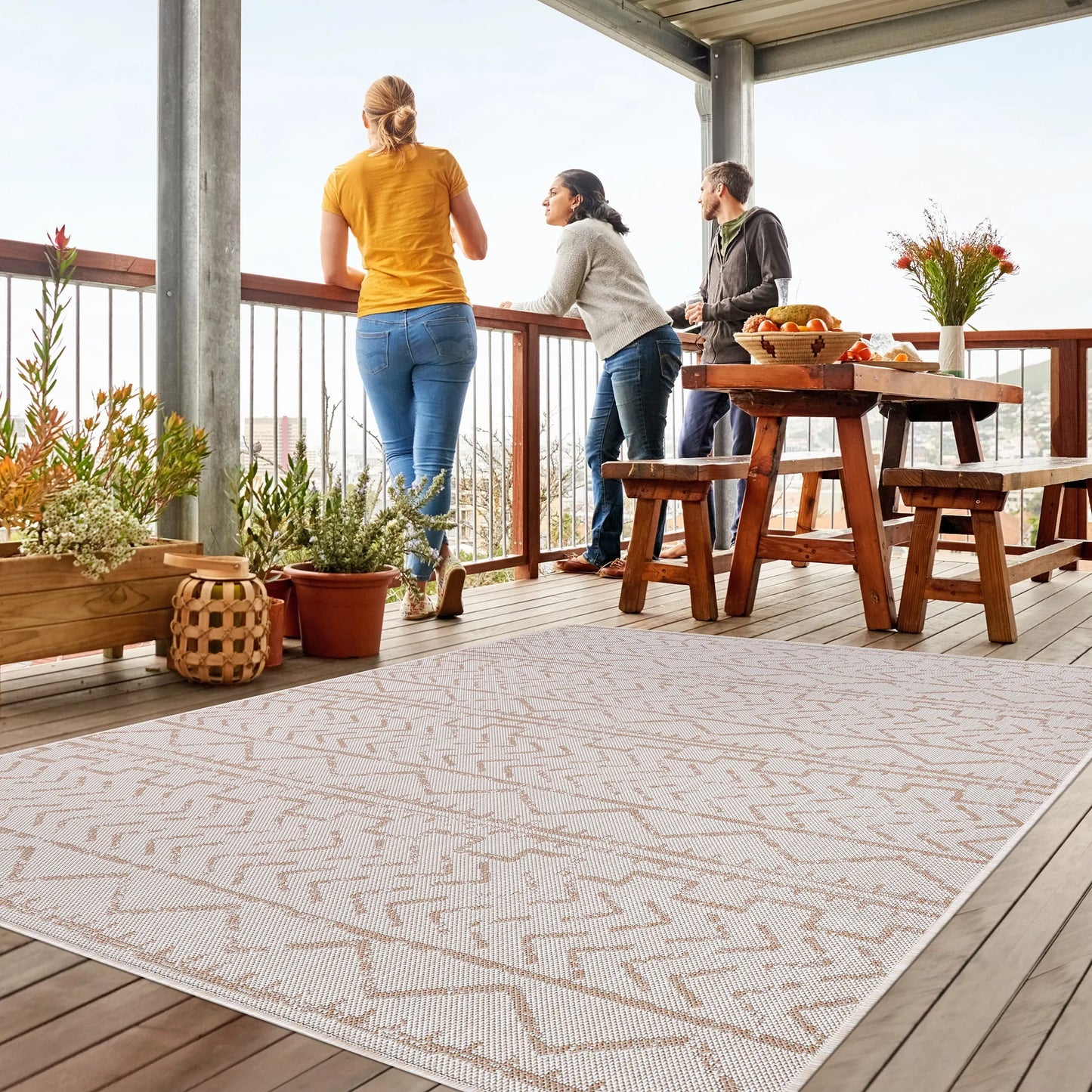 Beverly Rug Outdoor Rug 6' x 9' Patio, Porch, Garden Beige and White