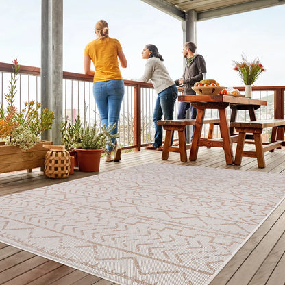 Beverly Rug Outdoor Rug 6' x 9' Patio, Porch, Garden Beige and White