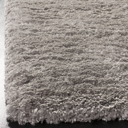 SAFAVIEH Royal Hartley Solid Plush Shag Area Rug, Silver, 6'7" x 6'7" Square
