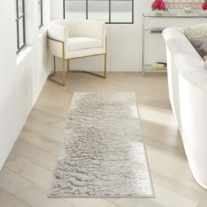 Inspire Me! Home Decor Metallic Abstract Grey Mocha 2'2" x 7'6" Area Rug, (2x8)