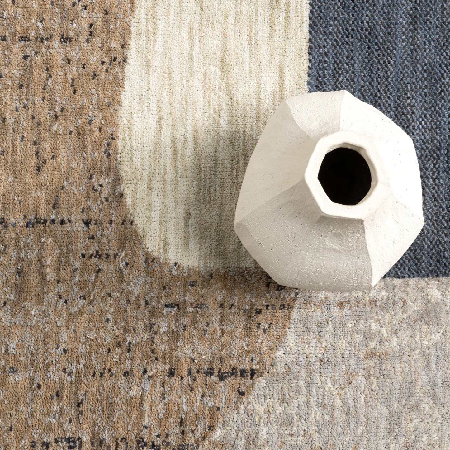 nuLOOM Ryanna Mid-Century Modern Abstract Area Rug, 2' 7" x 8', Runner, Ryanna Multicolor