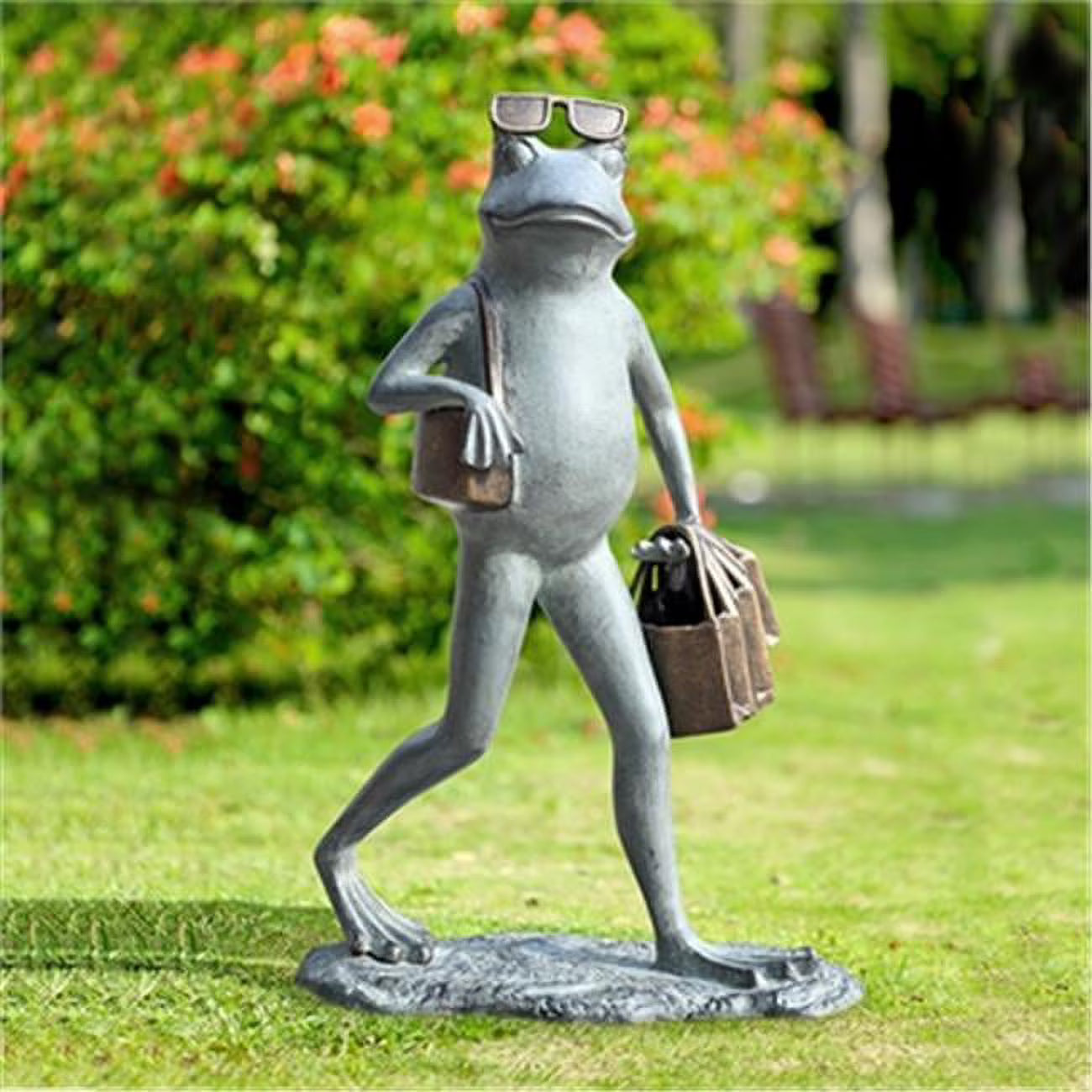 Suave Shopper Frog Metal Garden Sculpture
