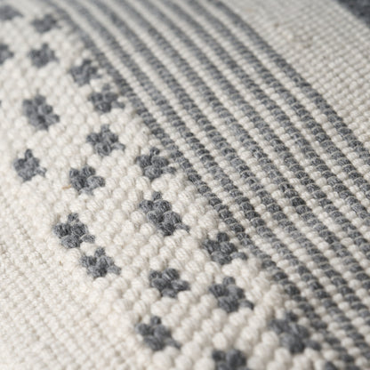 Laura Boho Cube Yarn Pouf