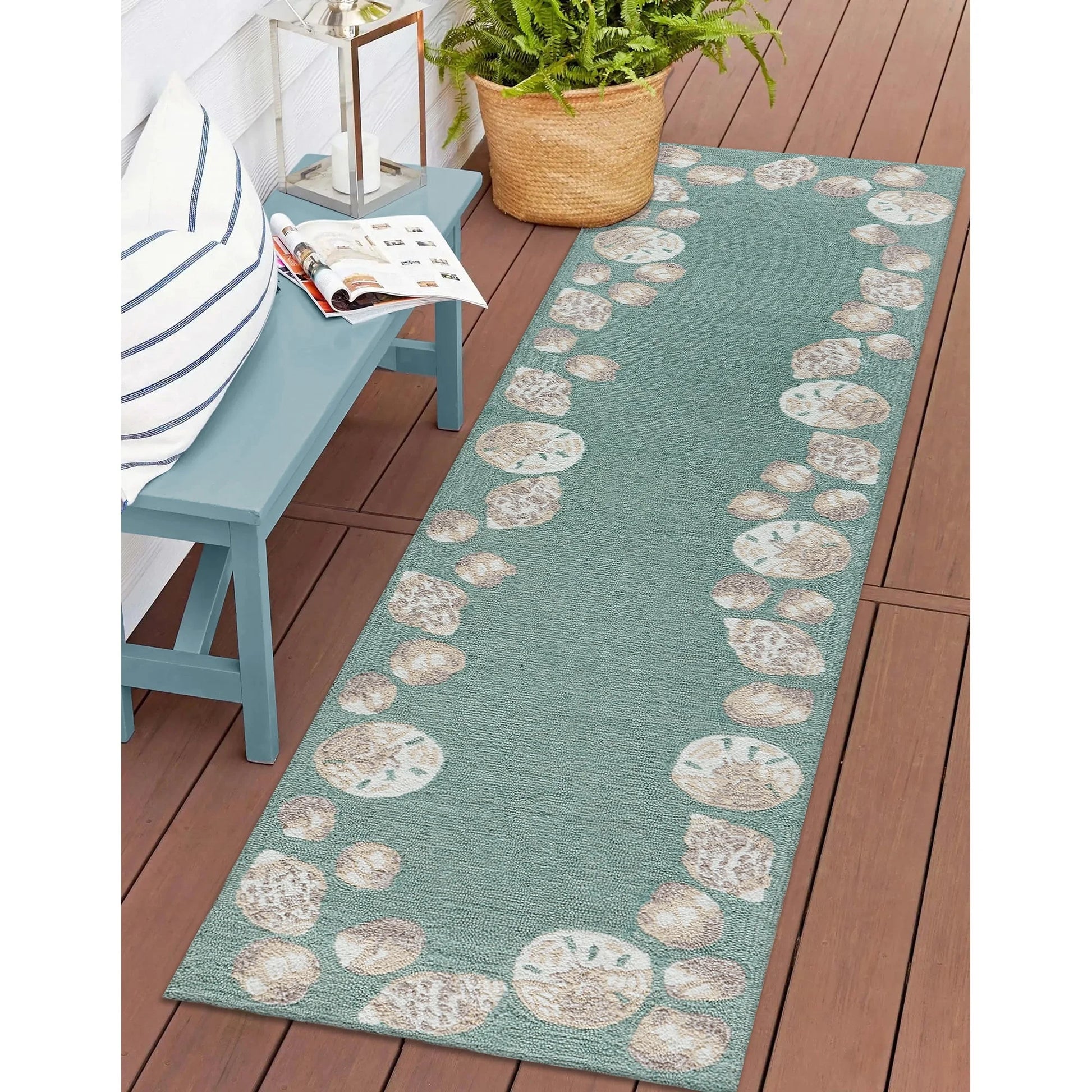 Liora Manne Capri Area Rug Aqua Seashell Border Indoor Outdoor Weather Resistant