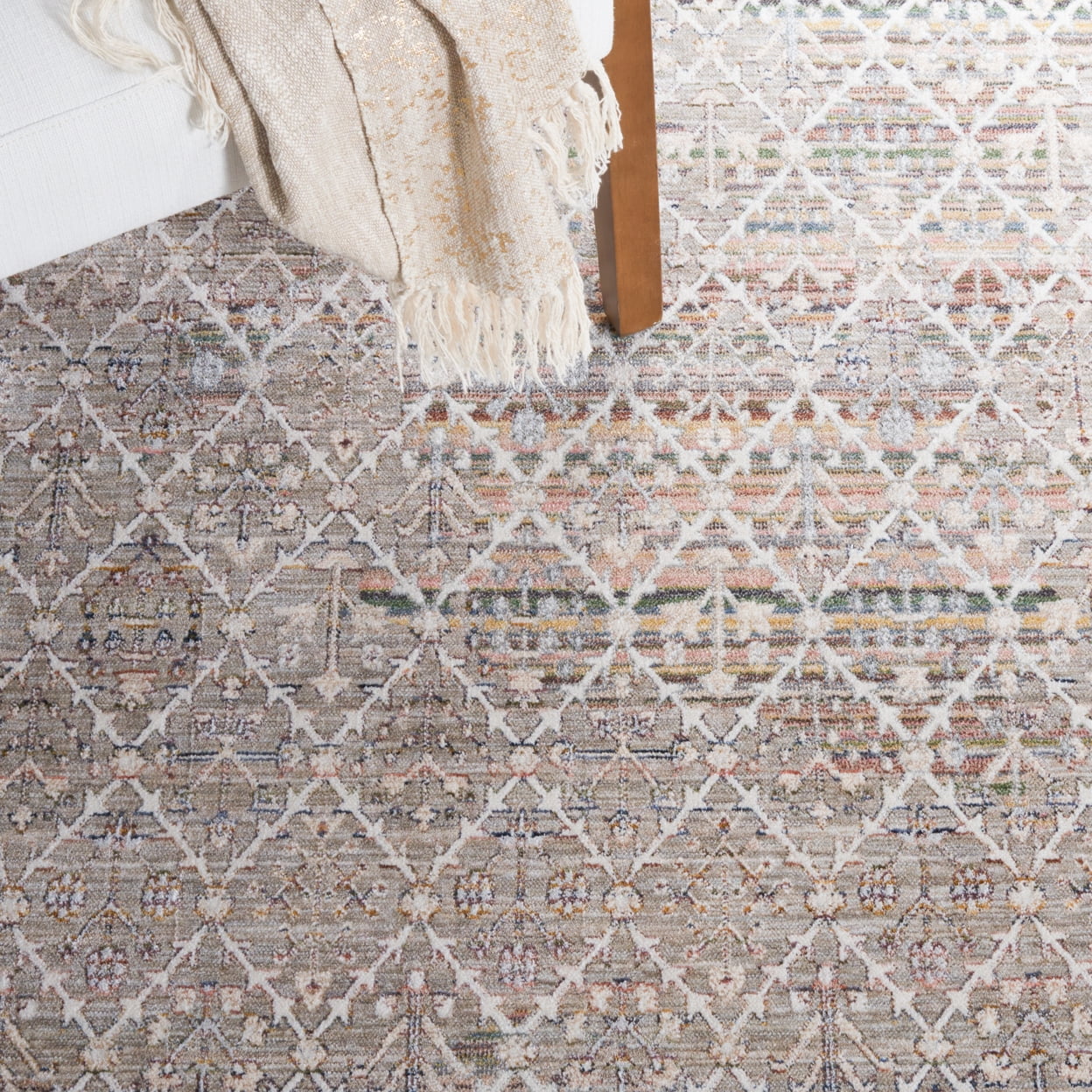 SAFAVIEH Princeton Ema Geometric Area Rug, Ivory/Blue, 8' x 10'
