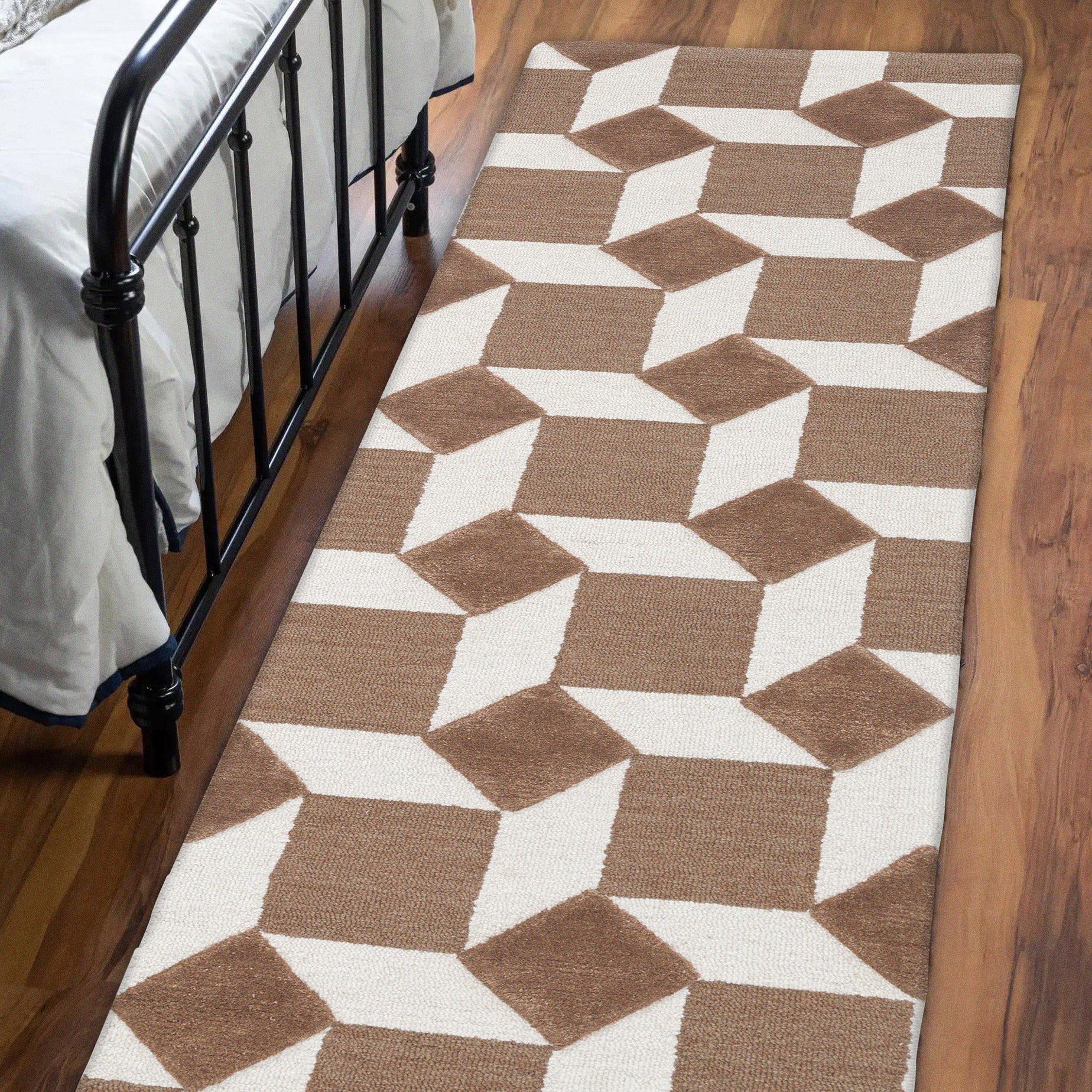 Obeetee Retro Hand Tufted Wool Area Rug, Nova Rust
