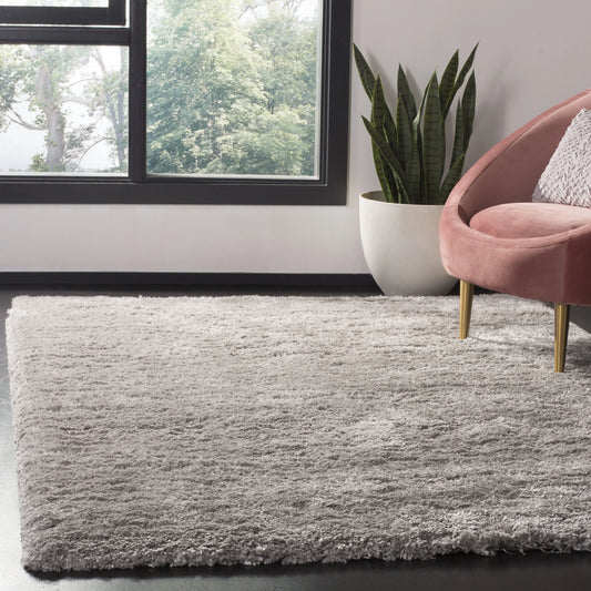 SAFAVIEH Royal Hartley Solid Plush Shag Area Rug, Silver, 6'7" x 6'7" Square