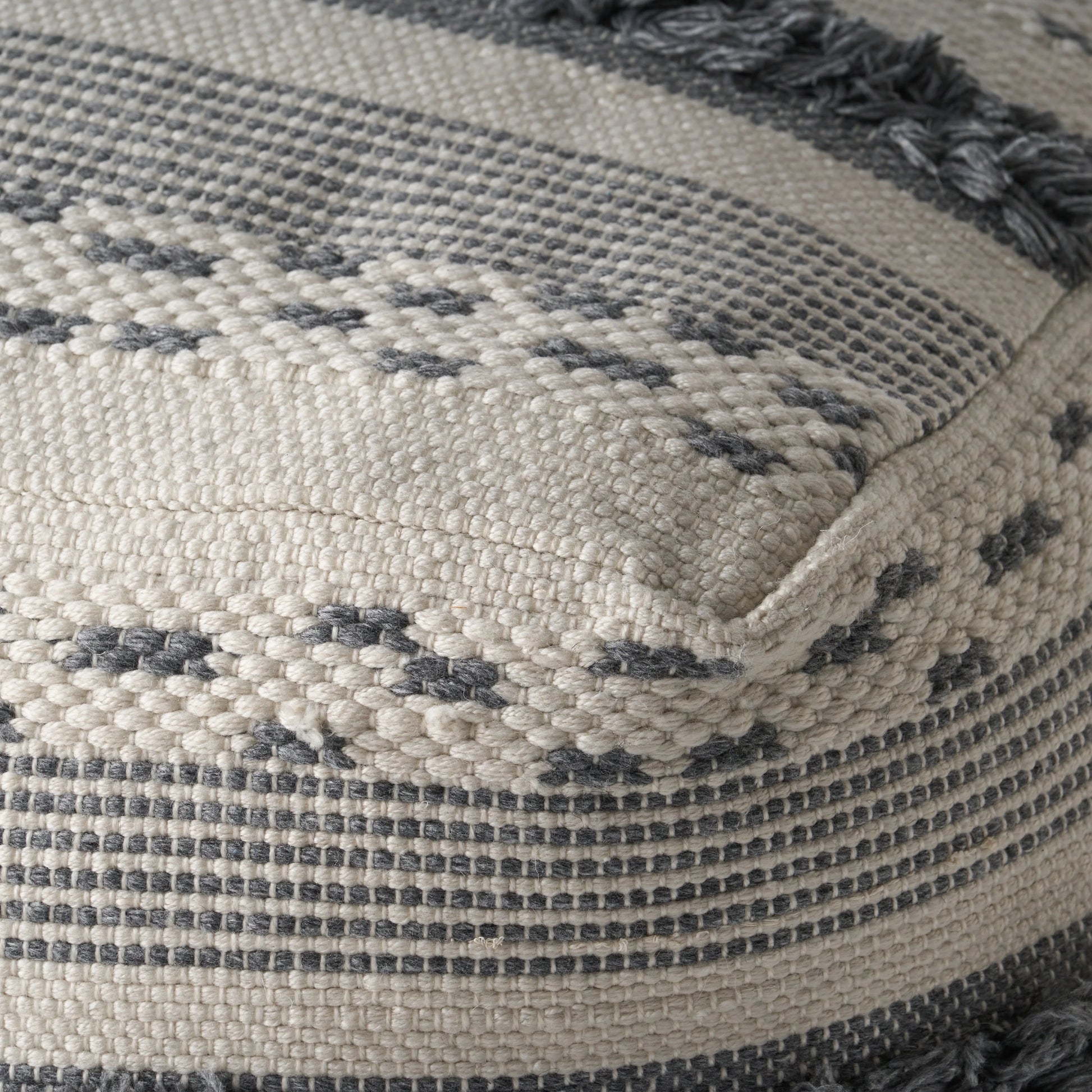 Laura Boho Cube Yarn Pouf
