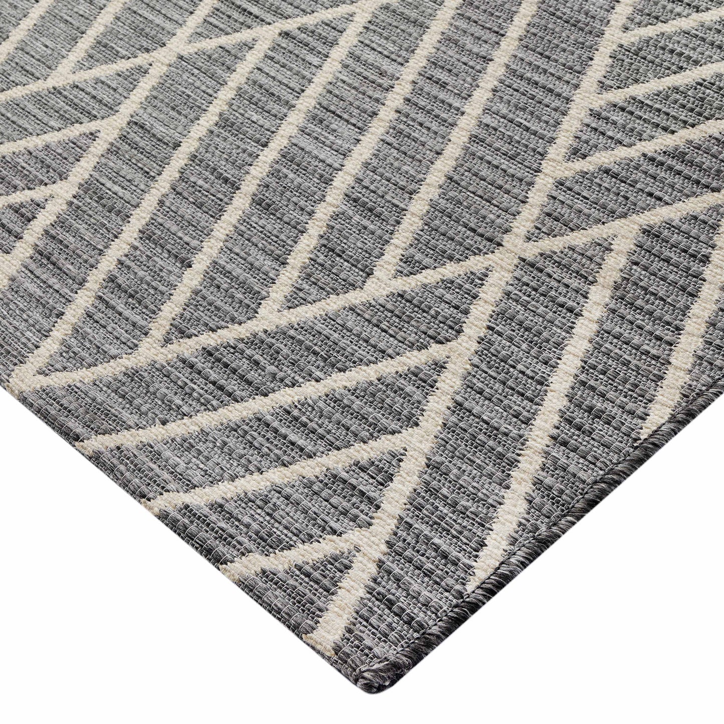 Better Homes & Gardens, Diamond Outdoor Rug - 7"x 10" - Charcoal