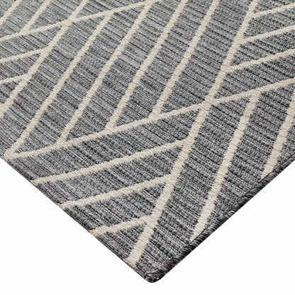 Better Homes & Gardens, Diamond Outdoor Rug - 7"x 10" - Charcoal
