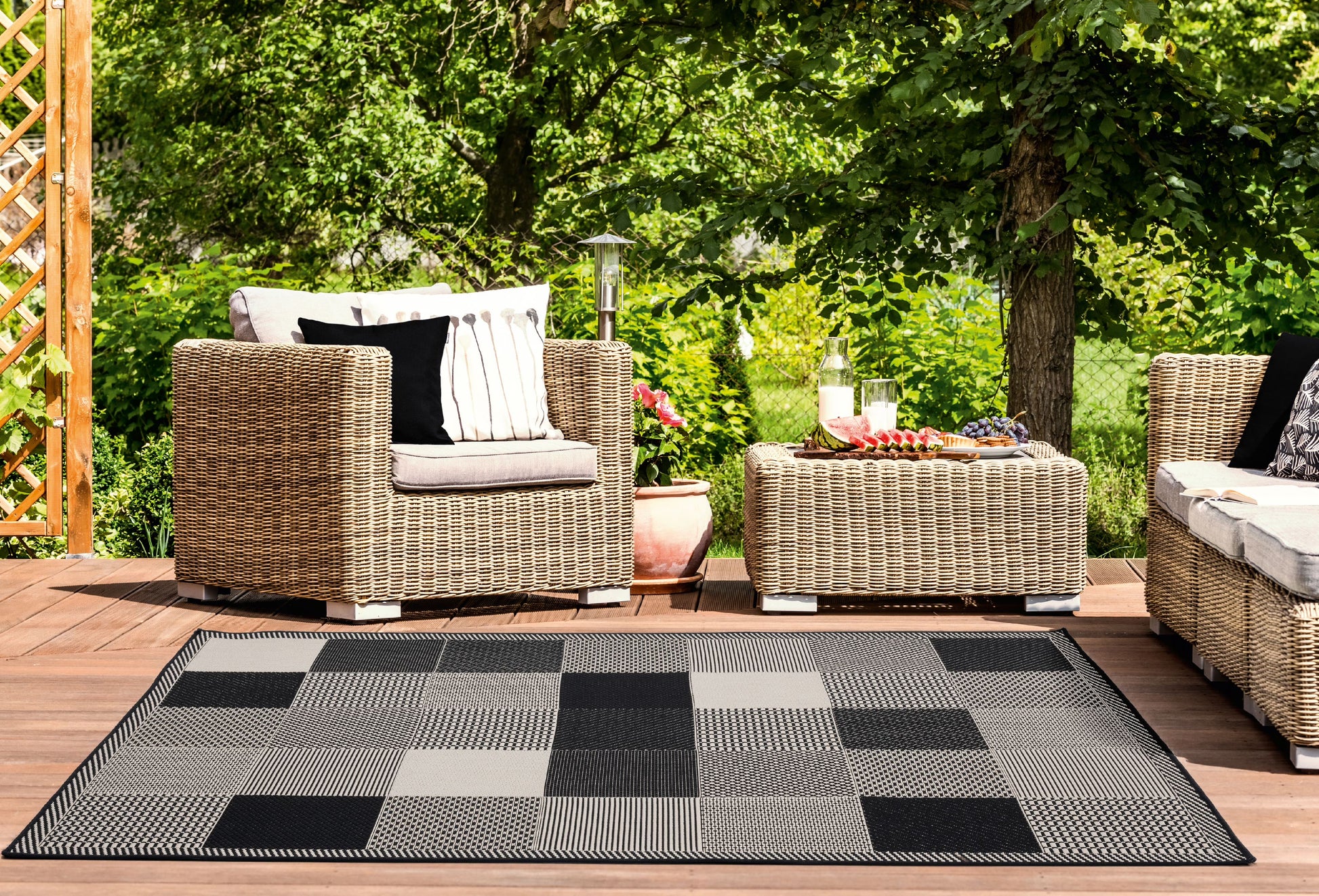 United Weavers Mali Dabeda Contemporary Geometric Area Rug, Orange, 5'3" x 7'6"