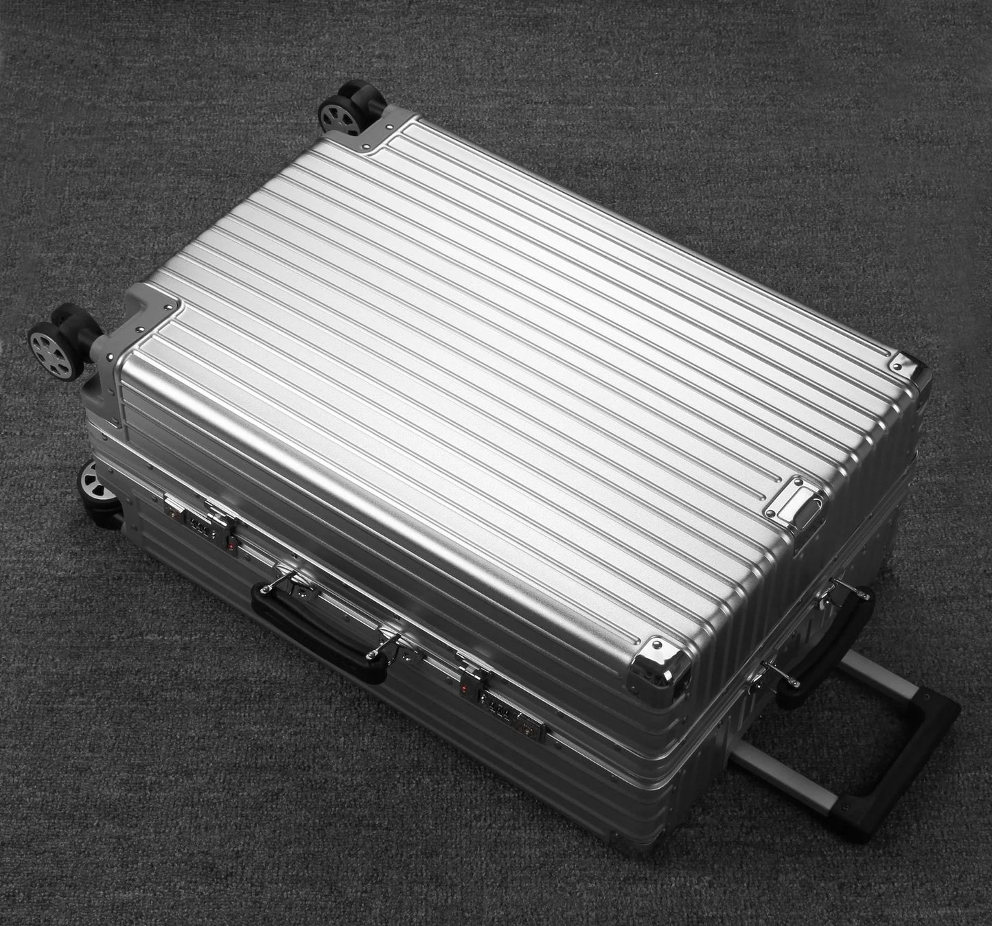 All Aluminum Magnesium Carry on Luggage Airline Approved, Hardside Carry on Suitcase with TSA Lock, Zipperless Luggage Checked Luggage Metal Rolling Luggage for Travel, Business