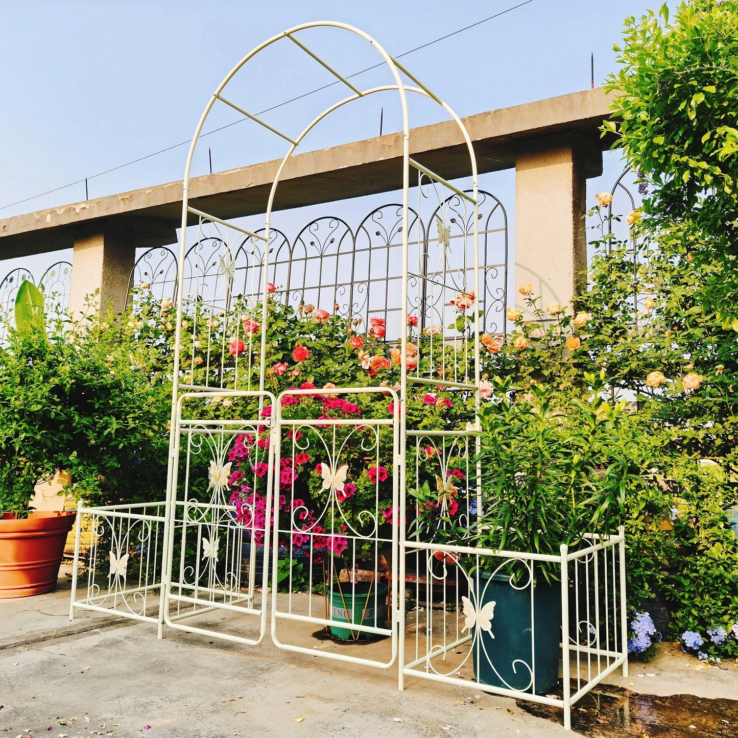 Garden Arch Metal Garden Arch with Gate 79.5'' Wide x 86.6'' High Climbing Plants Support Rose Arch Outdoor Cream White,Garden Trellis