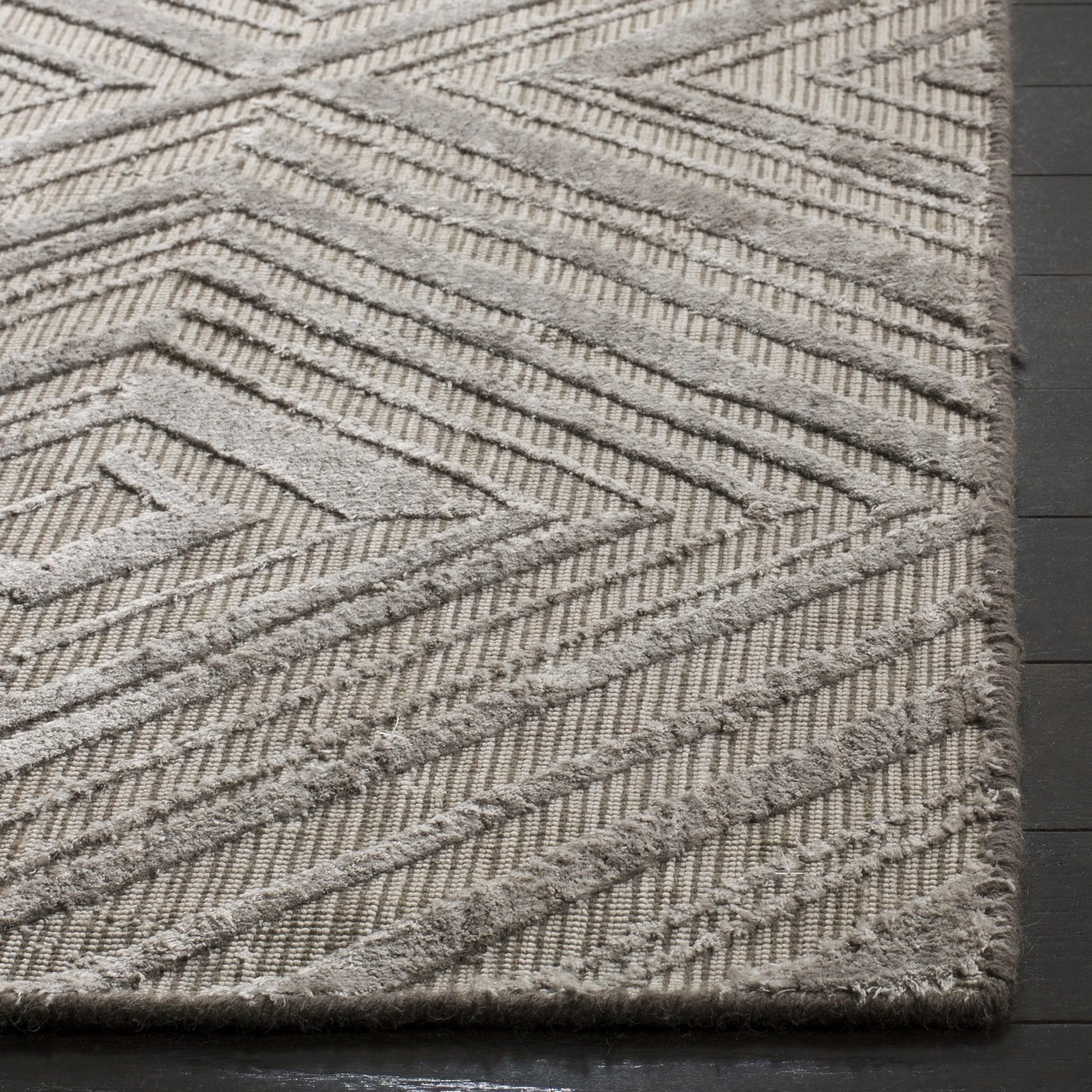 SAFAVIEH Mirage Frona Geometric Area Rug, Grey, 6' x 9'