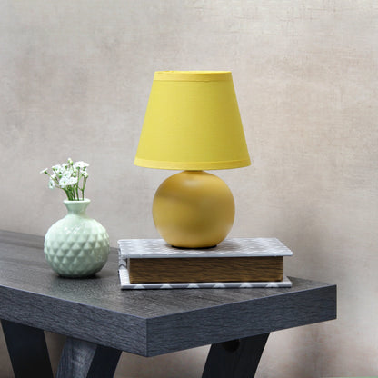 Simple Designs Ceramic Globe Table Lamp