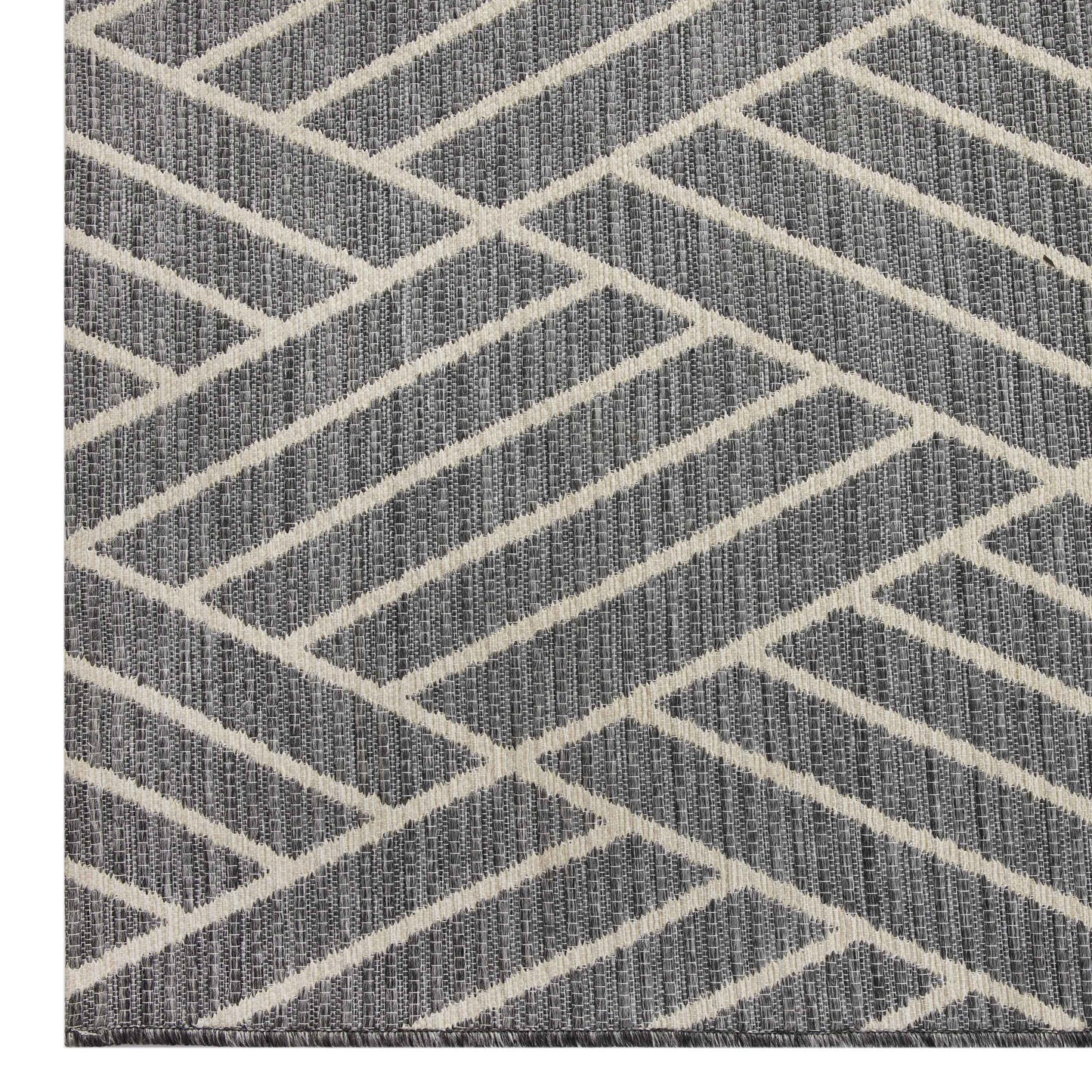 Better Homes & Gardens, Diamond Outdoor Rug - 7"x 10" - Charcoal