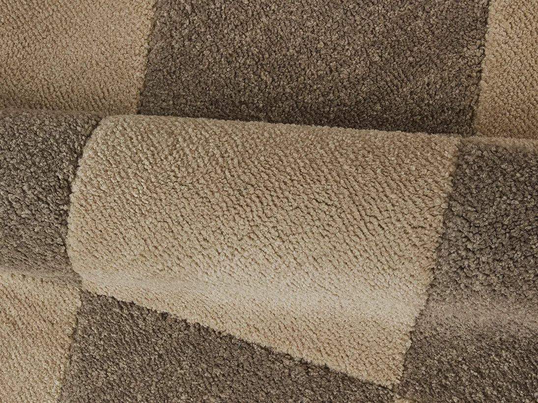 Better Homes & Gardens Brown Diamond Indoor 8' x 10' Area Rug