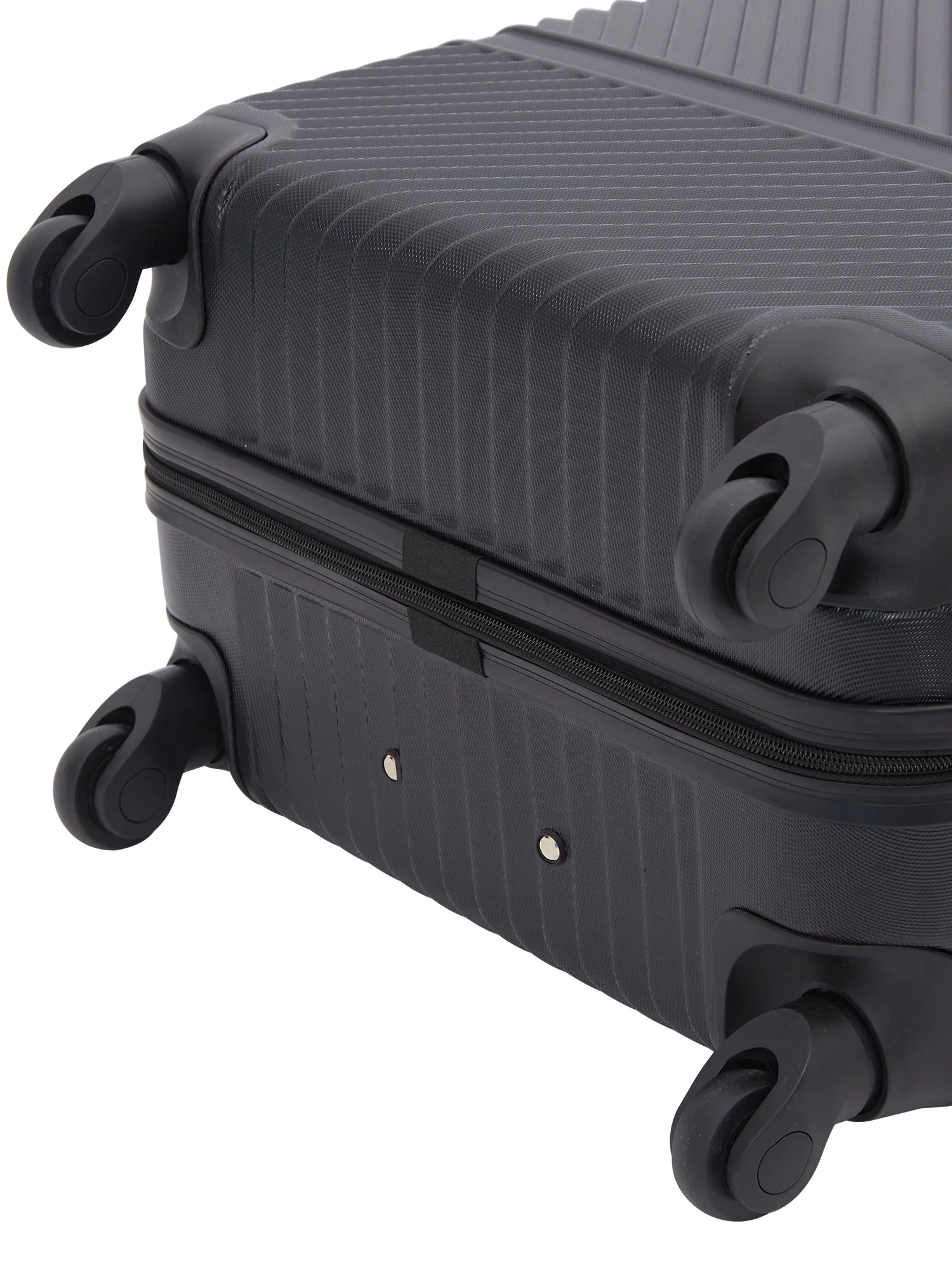 Wrangler 4 Pc Hardside Spinner Luggage Set with 20" & 25" Suitcases and Packing Cubes, Black