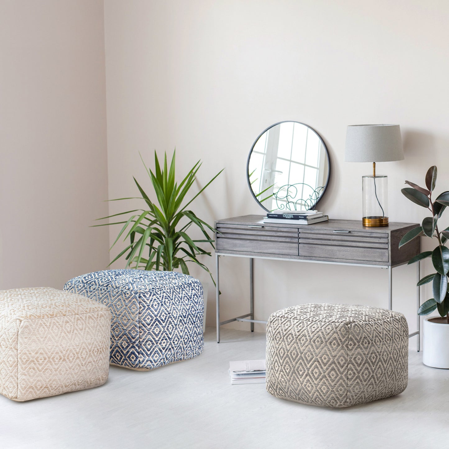 Anji Mountain Woven Diamond Pouf