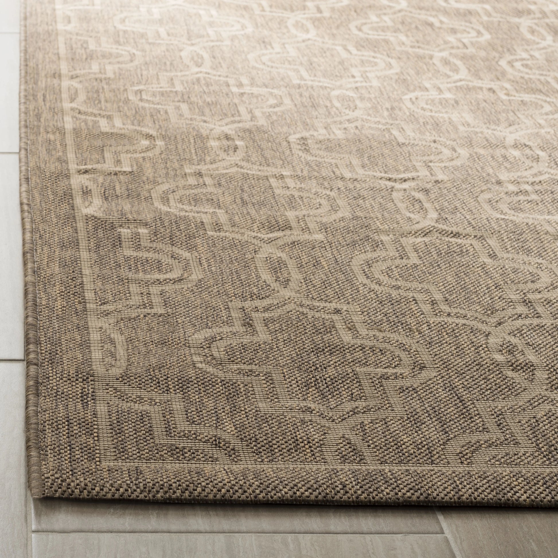 Safavieh Martha Stewart Rae Geometric Overlap Indoor/Outdoor Area Rug