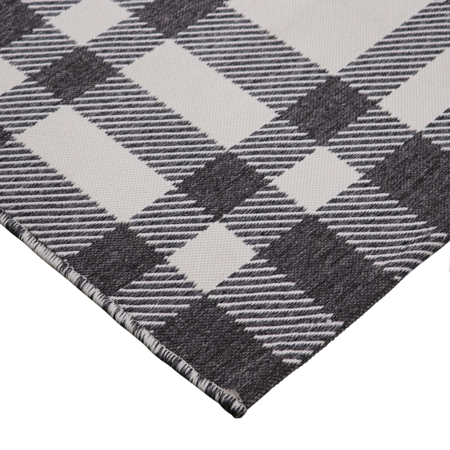 Better Homes & Gardens Buffalo Plaid Reversible Rug, Black/White, 7' x 10'