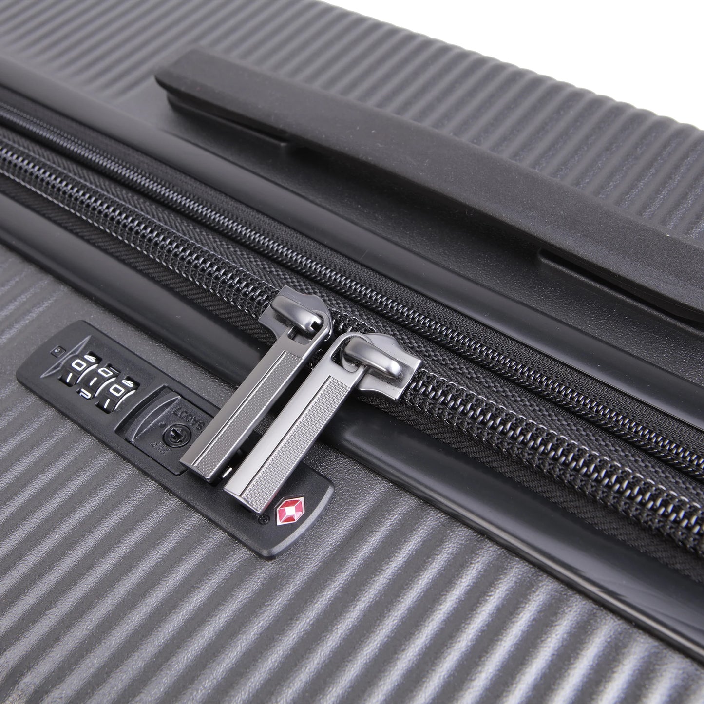 btL 20-inch Expandable Hardside Carry-on Upright Luggage, Black