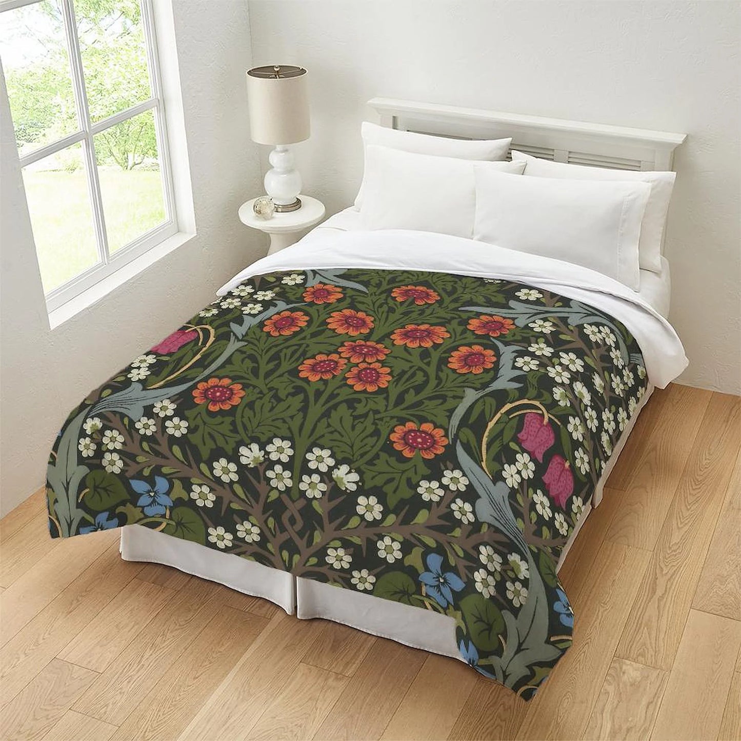 CafePress - William Morris Blackthorn Garden Flower Classic - Queen Duvet