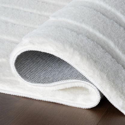 nuLOOM Tavina Solid Cloud Washable Area Rug, 5' x 8', Tavina Off-white