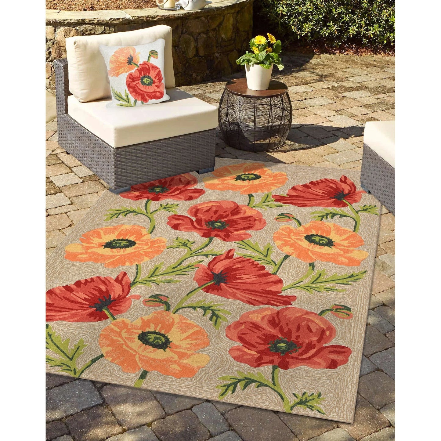 Liora Manne Ravella Poppies Outdoor Indoor Area Rug Neutral Fade Resistant 5x8