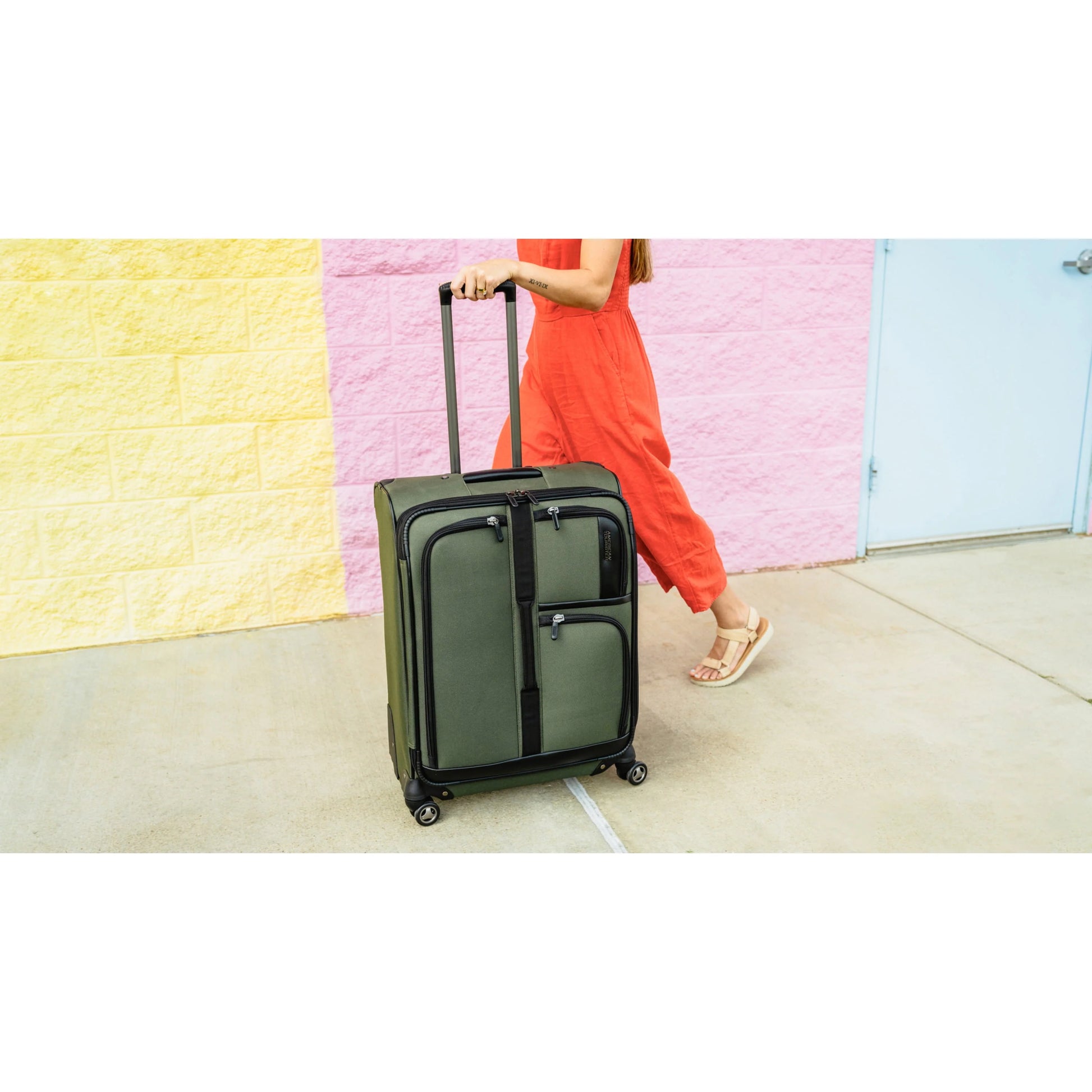 American Tourister Cargo Max 29" Softside Large Checked Spinner Luggage Single Piece - Olive