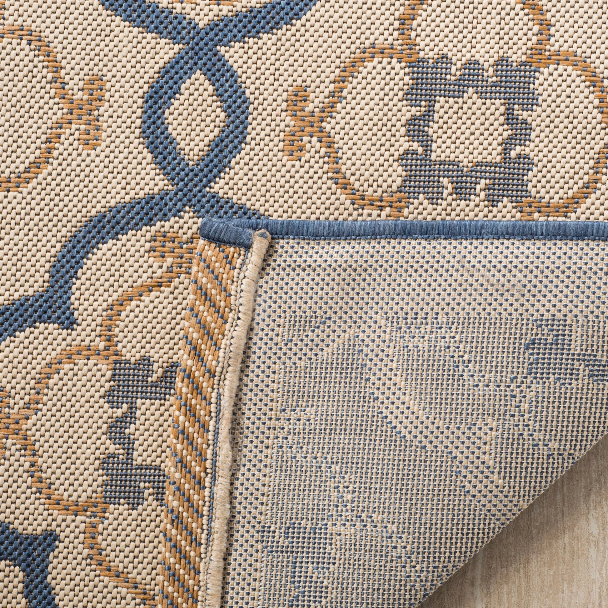 Safavieh Martha Stewart Peter Geometric Indoor/Outdoor Area Rug
