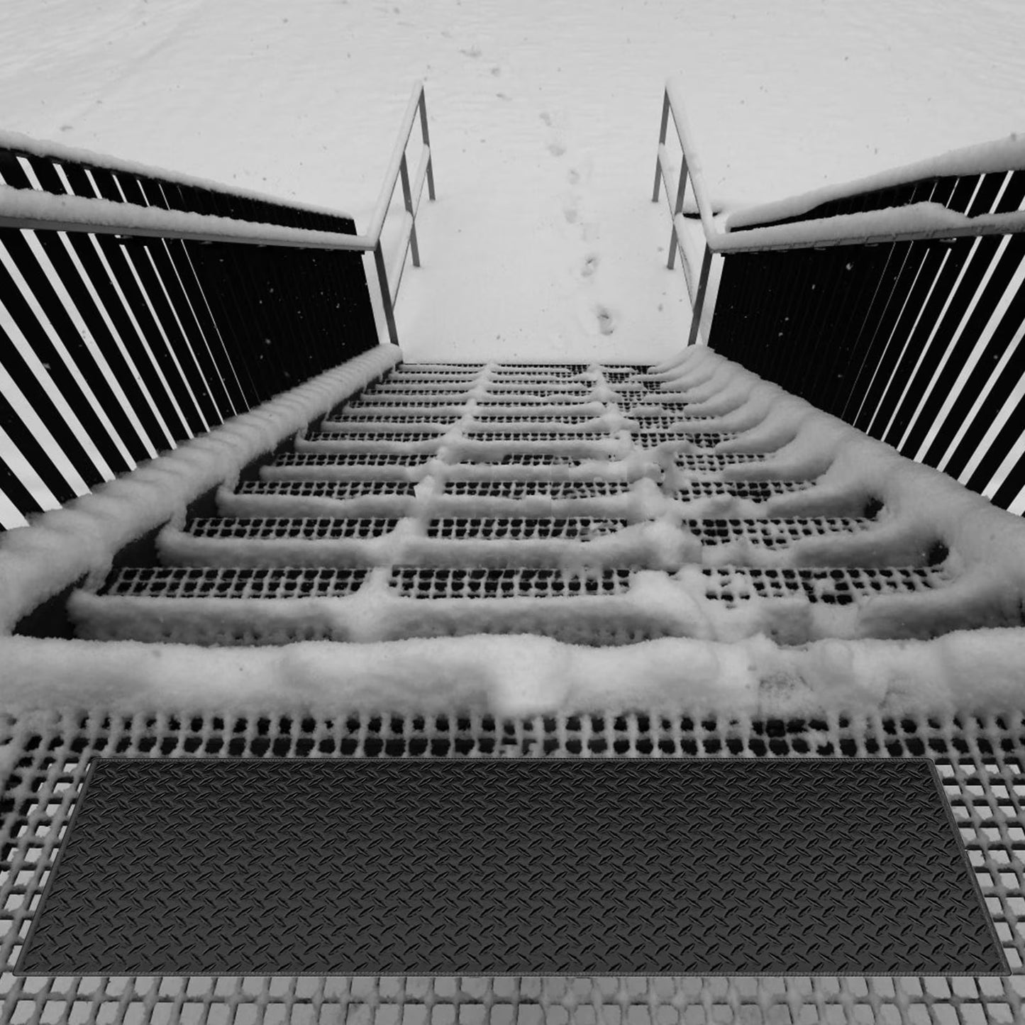 MOPHOTO Heated Snow Melting Mats, Electric Snow Melting Mats, Heated Outdoor Mats for Winter Walkways and Decks, No-Slip Snow and Ice Melt Heated Sidewalk Mat, Connectable w/Power Cord (20" x 60")